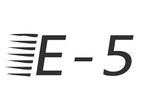 E5